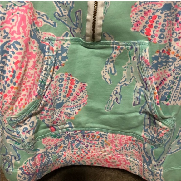 Lilly Pulitzer Popover - Picture 3 of 6